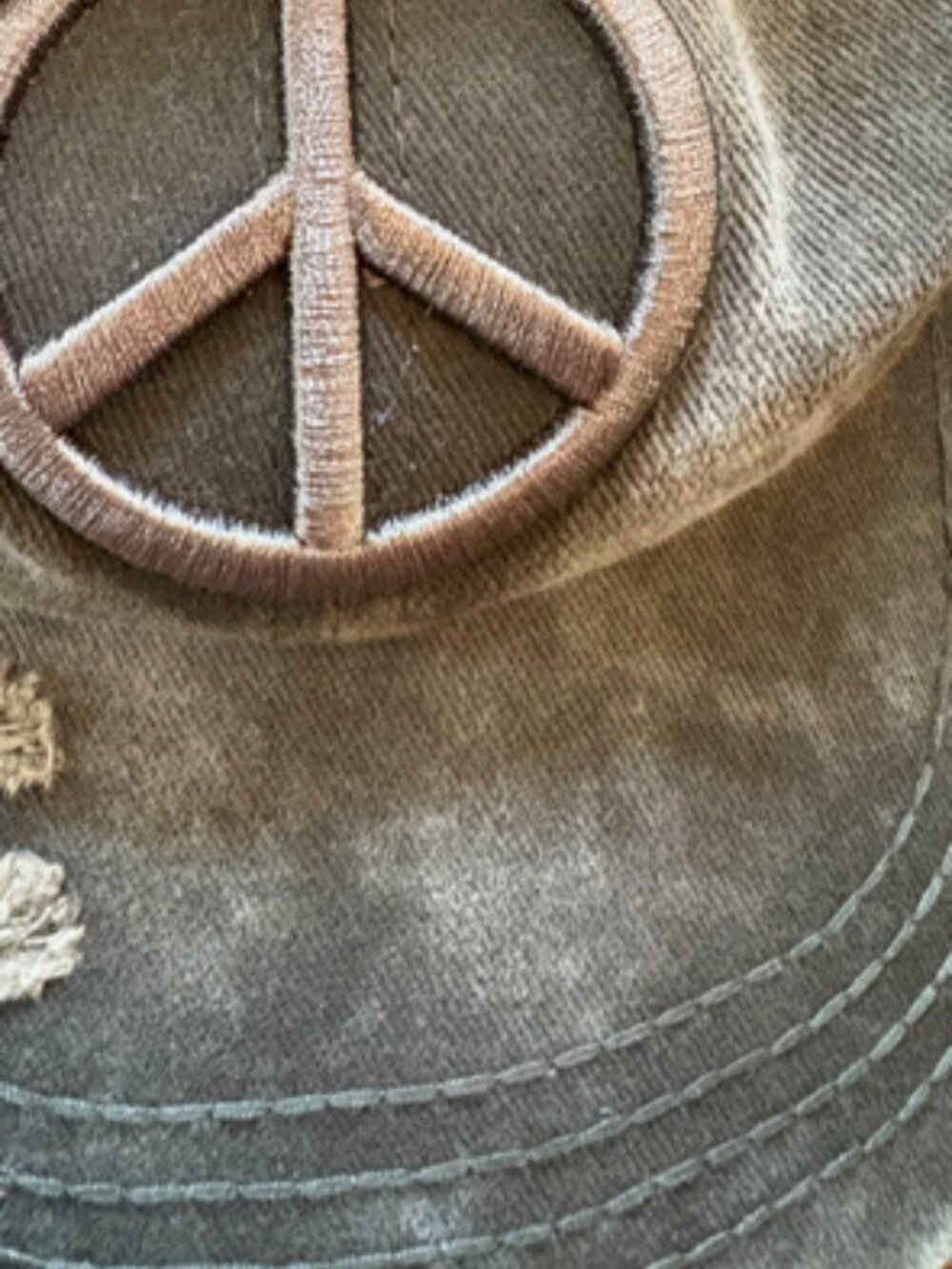 NWOT Green CC Distressed Embroidered Peace Sign Criss Cross High Ponytail Hat - Picture 11 of 12